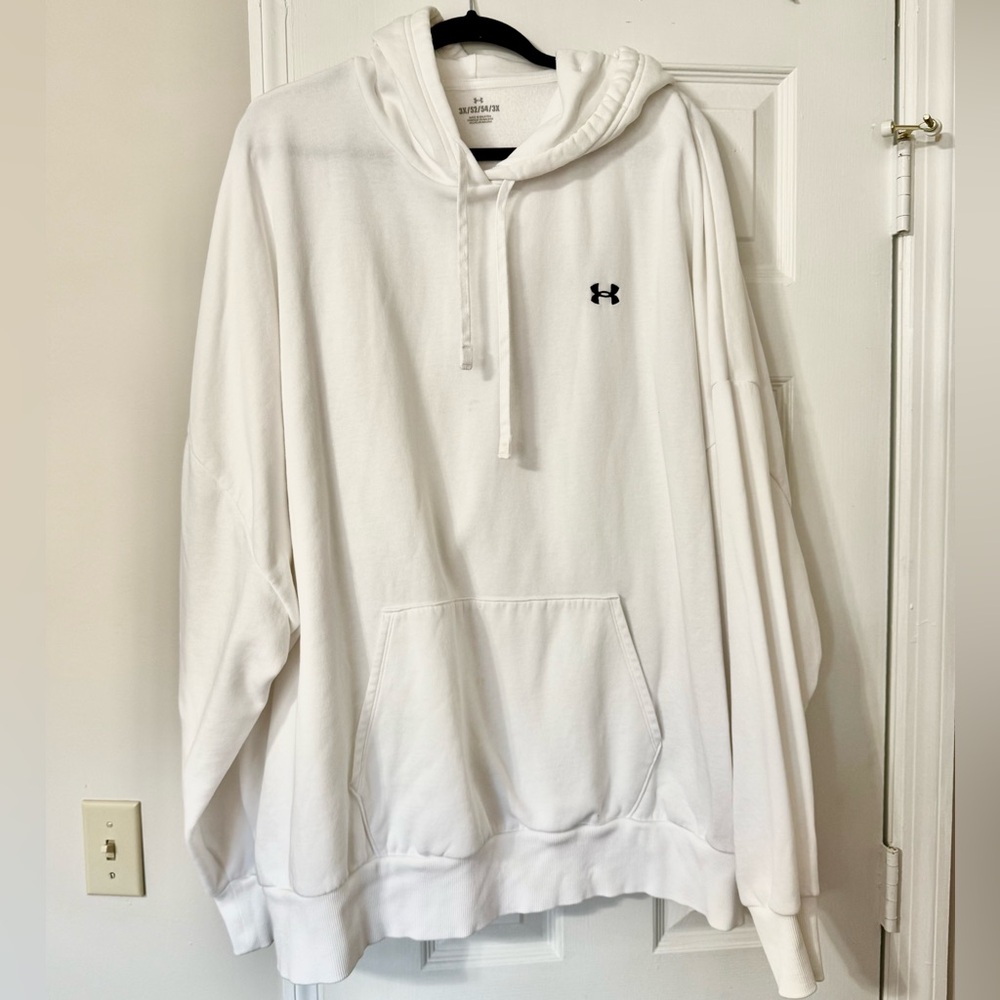 Men’s Under Armour white hoodie